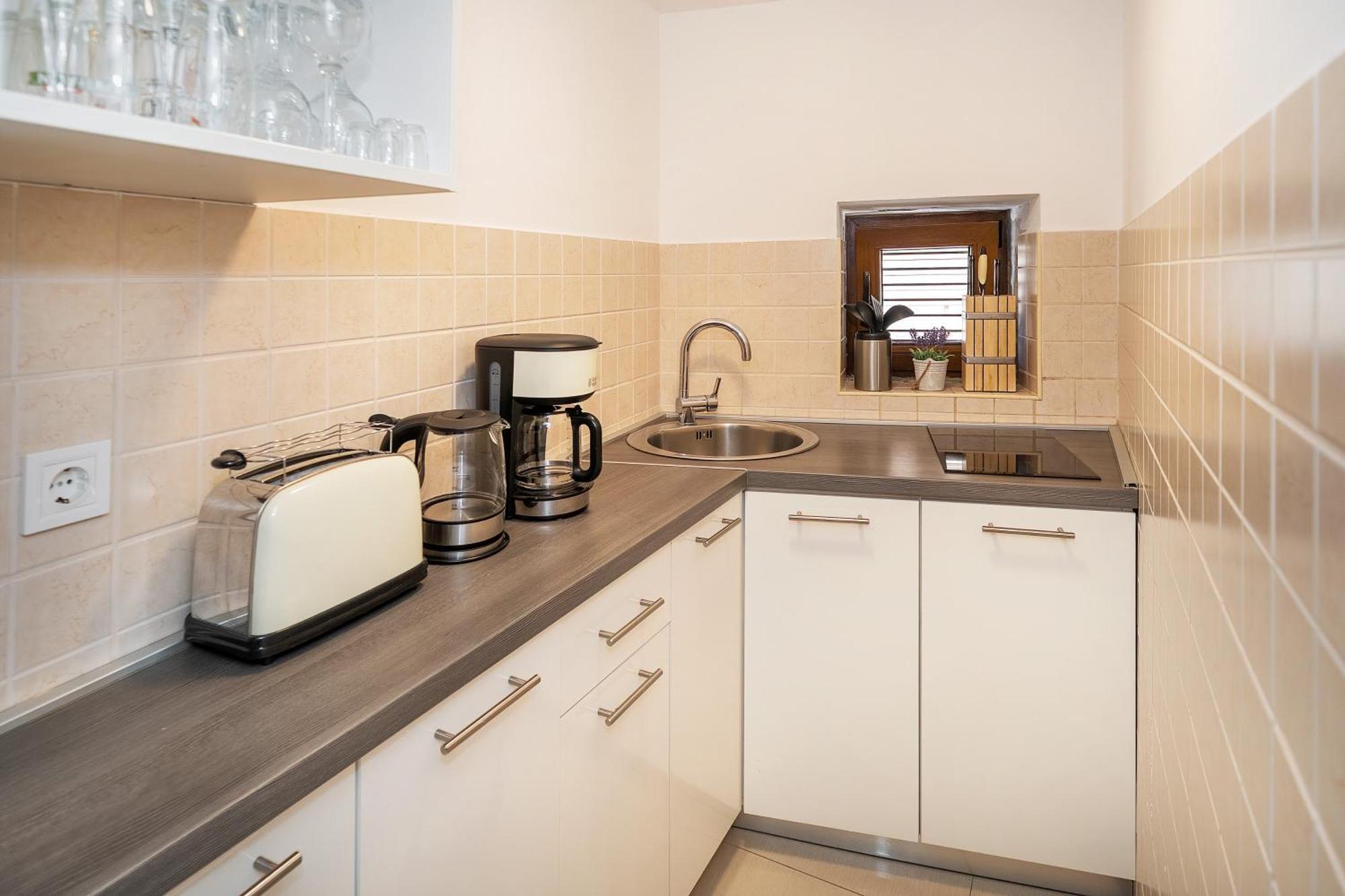 Apartment Porto With Terrace Baska  Ngoại thất bức ảnh