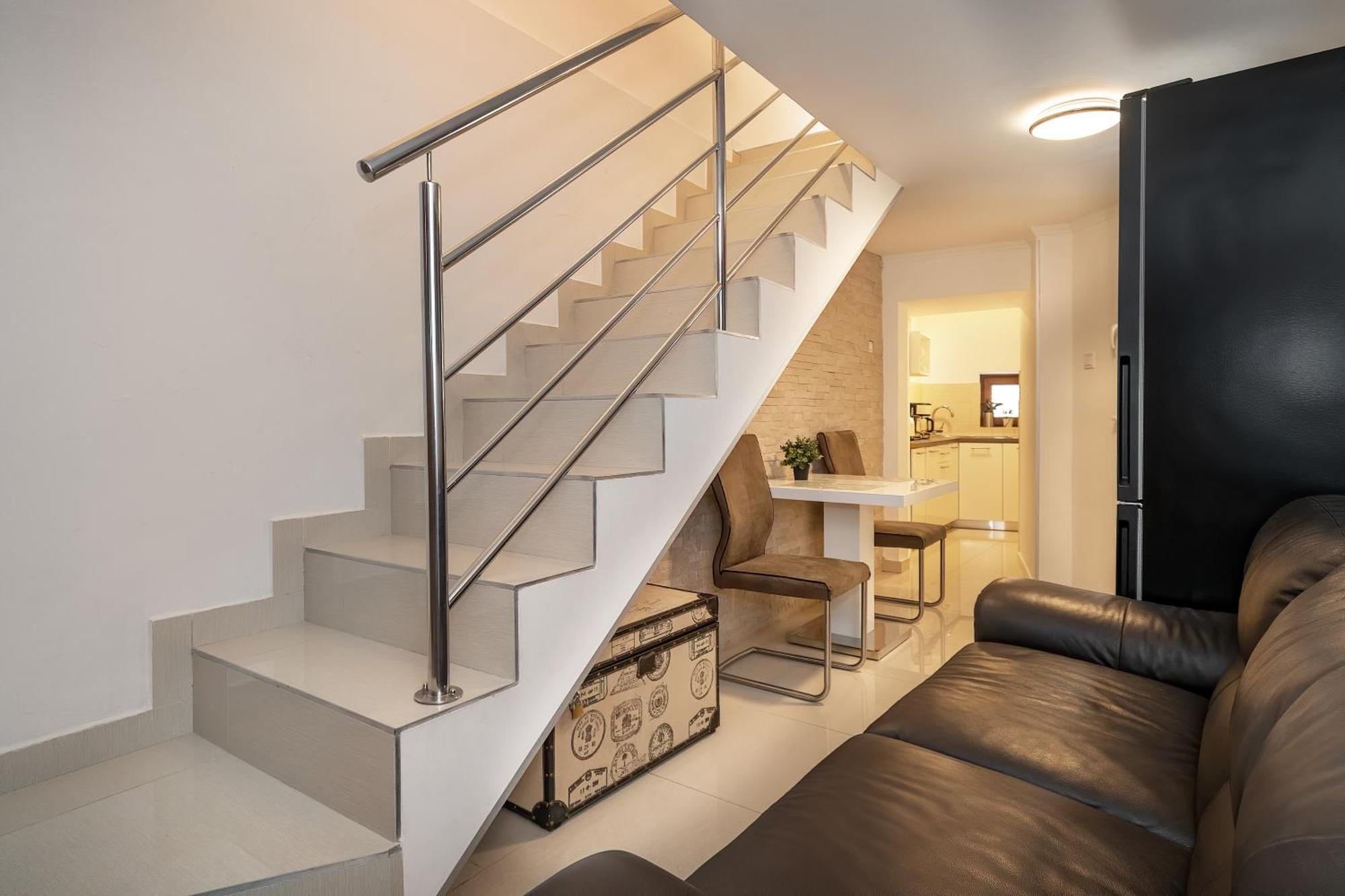 Apartment Porto With Terrace Baska  Ngoại thất bức ảnh
