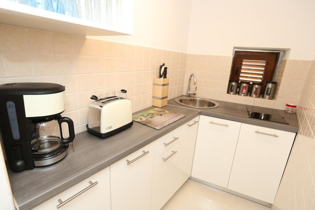 Apartment Porto With Terrace Baska  Phòng bức ảnh