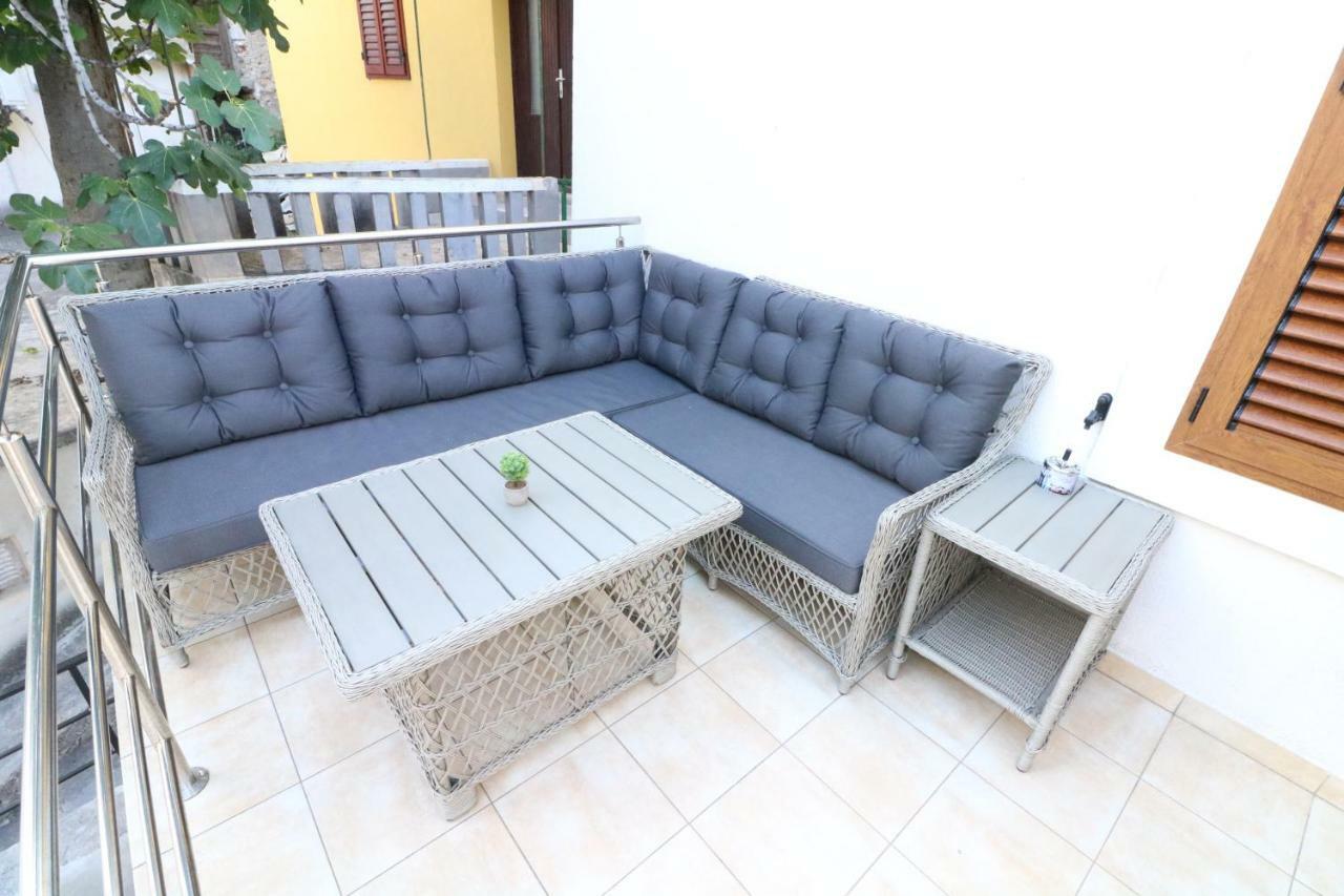Apartment Porto With Terrace Baska  Ngoại thất bức ảnh